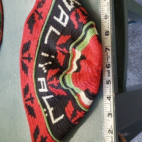 2 crochet hats, very colerfull, ‎ hand made. I would say small to medium. - Picture 9 of 11